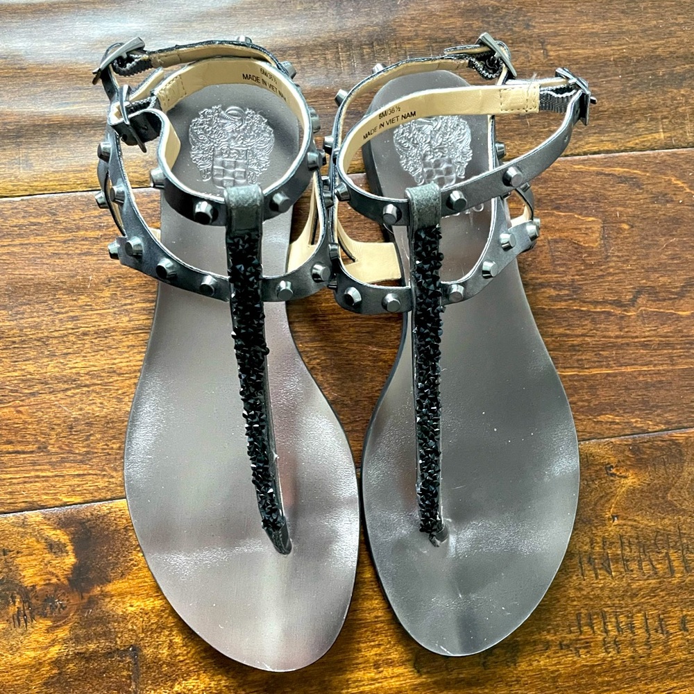 Vince Camuto sandals size 6